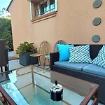 Apartment Esterel Paradis Cote D Azur - Vaste Appt Avec Jardin Prive 3 Pieces 71m2 Avec 2 Chambres Piscine Privee Saint-Raphael (Var)