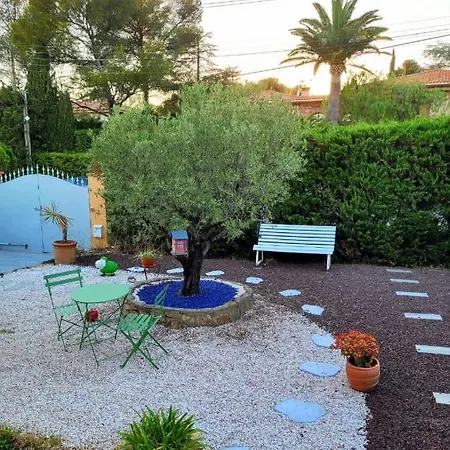 公寓 French Riviera-Saint-Raphael- Suite & Jardin Prive