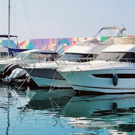 Esterel Paradis Cote D Azur - Vaste Appt Avec Jardin Prive 3 Pieces 71m2 Avec 2 Chambres Piscine Privee Saint-Raphael (Var)