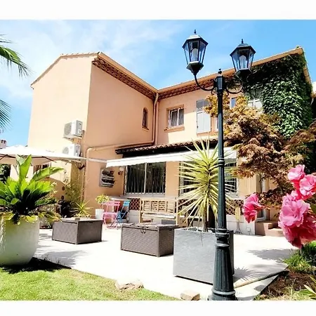 Esterel Paradis Cote D Azur - Vaste Appt Avec Jardin Prive 3 Pieces 71m2 Avec 2 Chambres Piscine Privee Apartment *